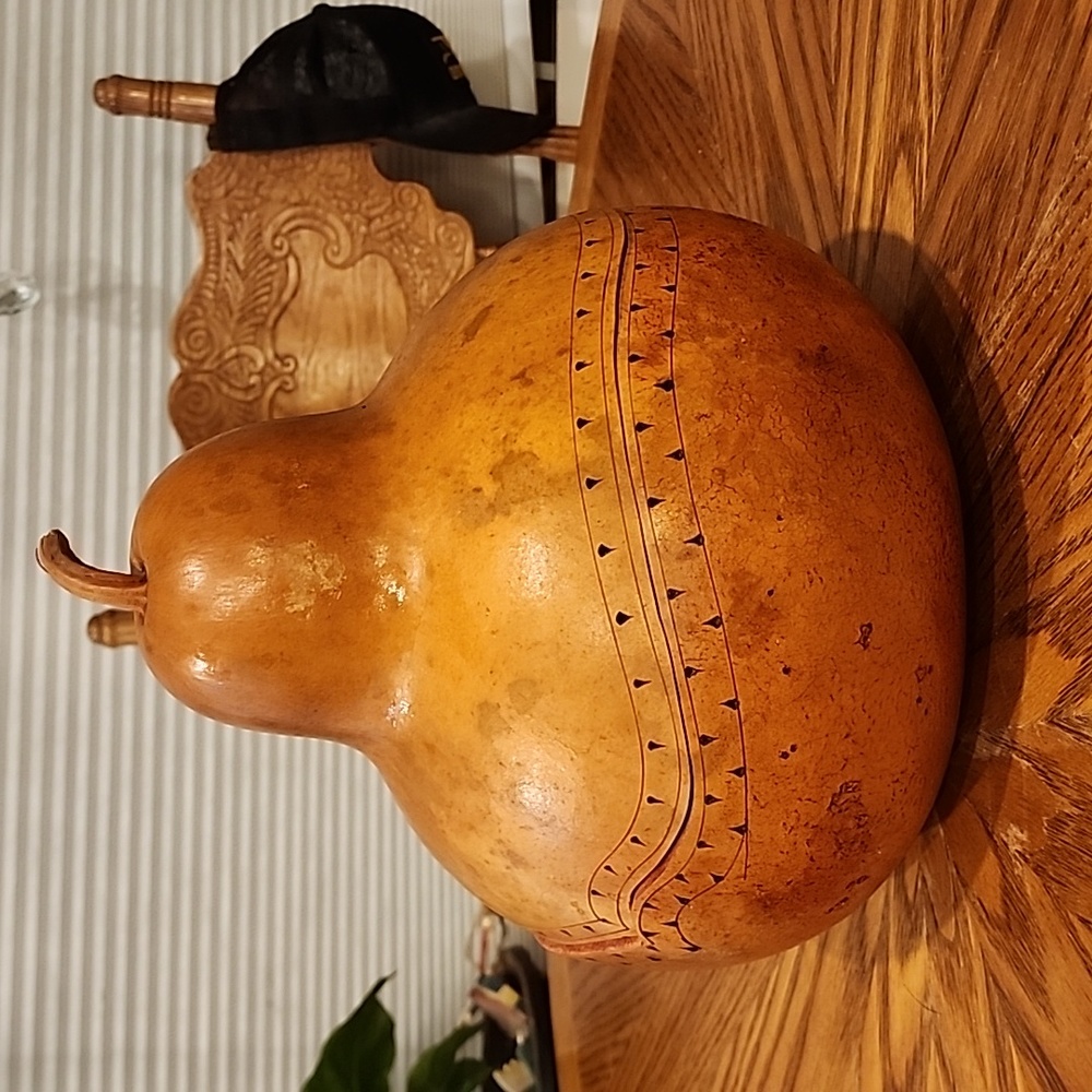 Vintage GORD Basket